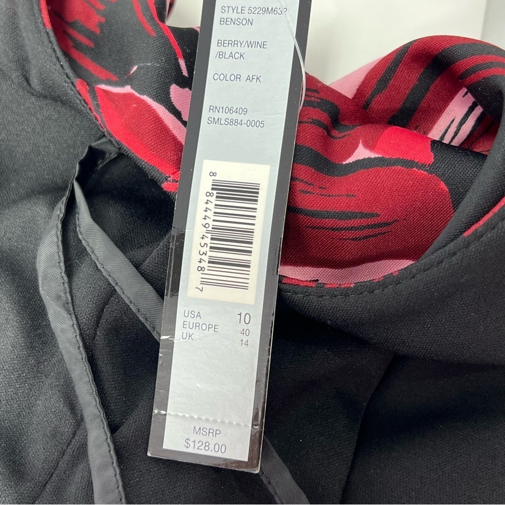 Tahari ASL sleeveless printed sheath dress in Berry Wine color - Picture 8 of 16